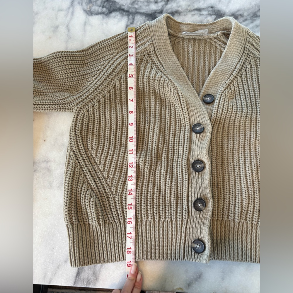 Everlane chunky knit V-neck Cardigan Sz S - Picture 7 of 8